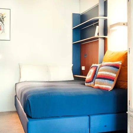 Aparthotel Van Rijn Serviced *