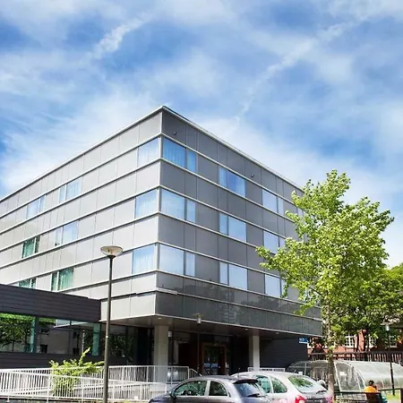 Van Rijn Serviced Apart Otel